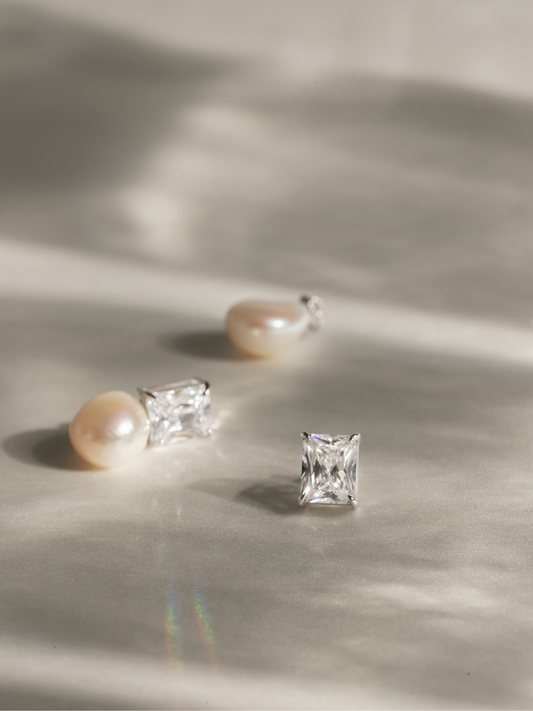 CHRISTAL Modular Pearl Earrings - Clear